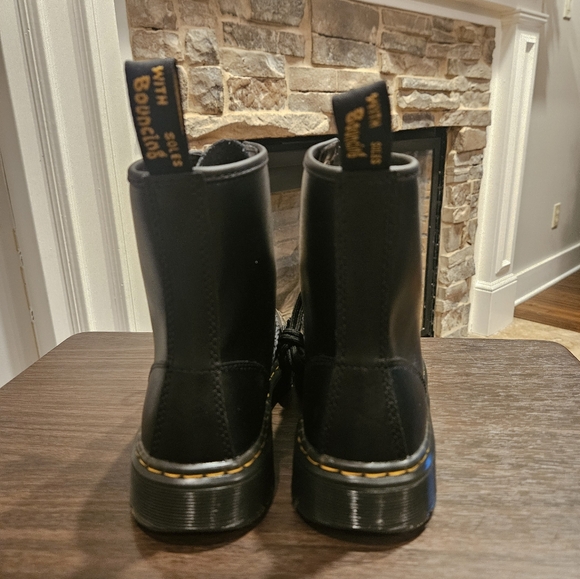 Dr. Marten's Zavala Women's Combat Boot NWOT - Picture 3 of 6